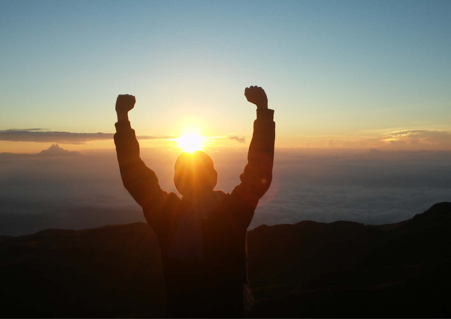 Solar Panel Cleaning Texas: 3 Reasons Routine O&M Protects Your System’s Performance